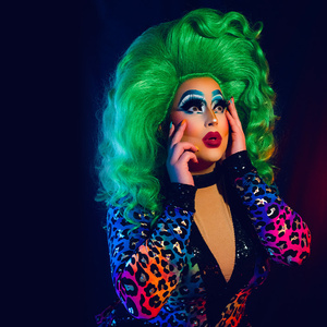 Seattle Opera Will Perform New Holiday Show GAY APPAREL