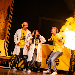 Photos: BRAINIAC LIVE at the Garrick Theatre Photo