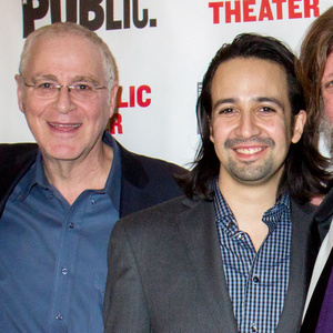 HAMILTON and Ron Chernow Receive National Constitution Center's 37th Annual Liberty M Photo