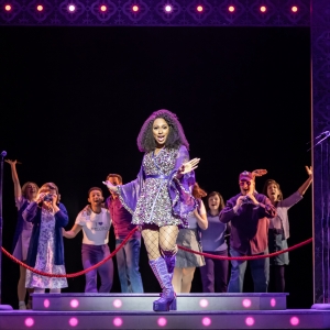 Photos: First Look at Alexandra Burke and Lee Mead in SISTER ACT Video