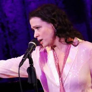 Photos: Maude Maggart Returns to Birdland With DO SOMETHING! Photo