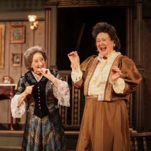 Photos: First Look At ARSENIC AND OLD LACE At Tacoma Little Theater Photo