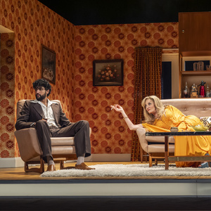 Photos: First Look At ABIGAIL'S PARTY At Theatre Royal Bath Photo