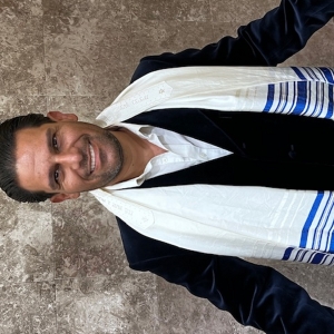 Temple Bat Yam of East Fort Lauderdale Welcomes New Cantorial Soloist Michael Peer Photo