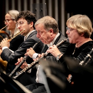 SERENADE VOOR HOUTBLAZERS Comes to Opera Ballet Vlanderen Photo
