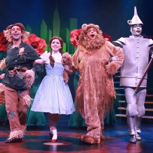 THE WIZARD OF OZ is Now Playing at Beef & Boards Dinner Theatre Video