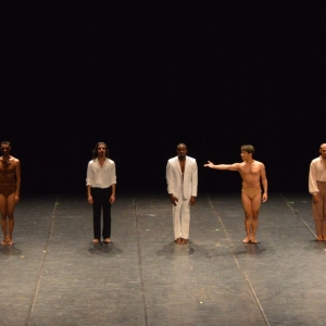 Photos: El Centro De Producción De Danza Contemporánea Llevó El Homenaje Coreográ Video