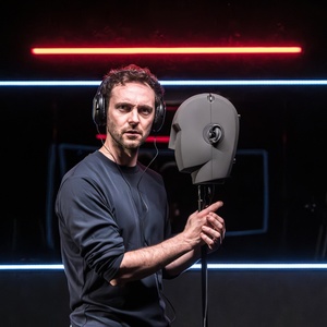 Photos: A GHOST IN YOUR EAR Extends, Plus Get a First Look Photo