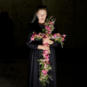 DIALOGUES DES CARMELITES Comes to Den Norske Opera Video