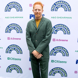 Jesse Tyler Ferguson To Star as Truman Capote In NY Revival Of TRU Photo
