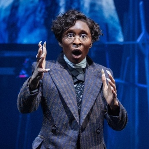 Photos: Cynthia Erivo Stars in DRACULA in London Photo