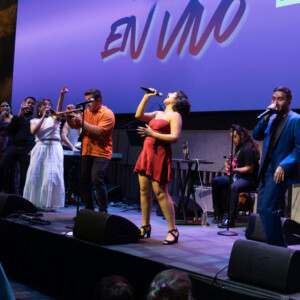 Photos: Robin de Jesús, Katerina McCrimmon and More In BILINGUAL BROADWAY EN VIVO at Photo