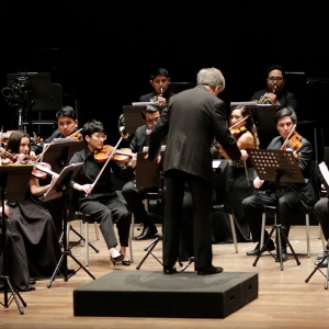 Orquesta Sinfónica Nacional Juvenil Bicentenario Sincronías Perform Haydn y  Photo
