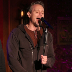 BACKSTAGE BABBLE CELEBRATES TONY AWARDS HISTORY, Adam Pascal, and More to Play 54 Bel Photo