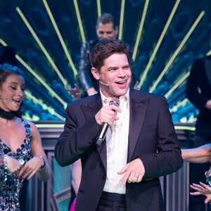 Broadway Cares #RedBuckets Spring Fundraising Sets Record at $7.1M Photo