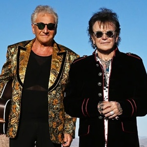 AIR SUPPLY 50TH ANNIVERSARY CELEBRATION And ROBERT JON & THE WRECK US TOUR Come to Kr Photo