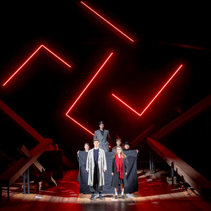 Photos: SCHOLL - Die Knospe Der Wei&szlig;en Rose at Theater Magdeburg Photo