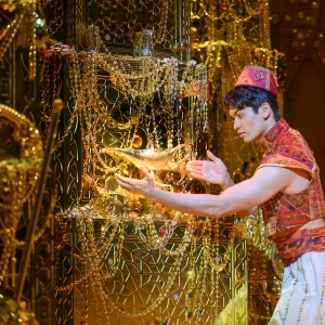 Photos: First Look at the First UK and Ireland Tour of Disney's ALADDIN Photo