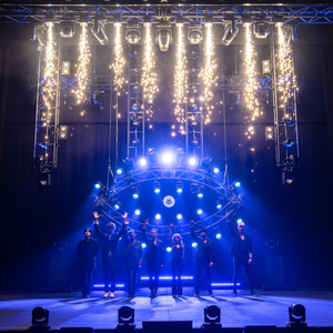Photos: First Look NOW YOU SEE ME LIVE At The London Coliseum Photo