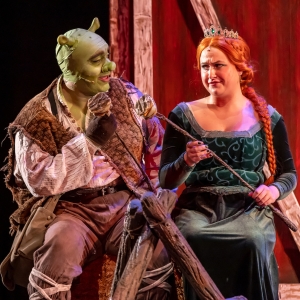 Photos: Music Theater Works SHREK: THE MUSICAL Now Playing Through December 31 Photo