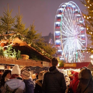 Edinburghs Christmas Returns With Sparkling Streets And Festive Treats Photo