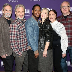 Photos: Carrie Coon and the Cast of BUG Meets the Press
