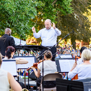 Nicholas Fox Appointed Artistic Director Of OPERA IN THE PARK Portland Photo