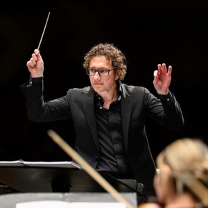 Teddy Abrams to Receive Honorary Doctorate at SFCM 2026 Commencement Photo