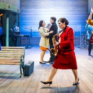 Review: CAROLINE, Hornchurch Theatre Photo