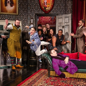 Longtime THE PLAY THAT GOES WRONG Cast Member Chris Lanceley to Depart Photo