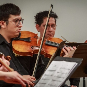 Con El Programa Estable, Frágil, El Ensamble Cepromusic Explora Los Contrastes Del T Photo