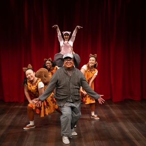 Photos: ELEPHANT & PIGGIES WE ARE IN A PLAY at Atlantic Theater Company Photo