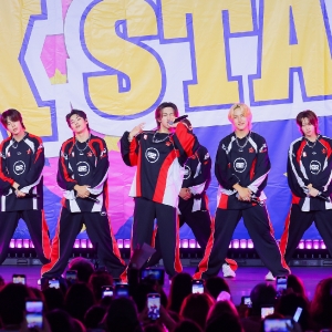 Interview: Rising K-Pop Boy Group 82Major Talks KCON, Waterbomb, Touring, and More! Photo
