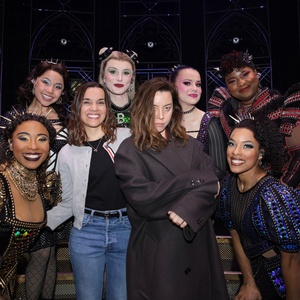 Photos: Aubrey Plaza Visits The New Queens of SIX on Broadway