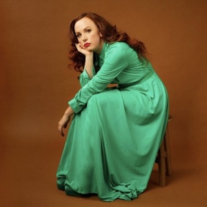 Catherine Boharts AGAIN, WITH FEELINGS Will Be Released on YouTube Photo