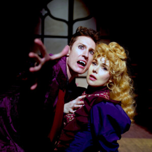 Photos: DRACULA: A COMEDY OF TERRORS at Sierra Repertory Theatre Photo