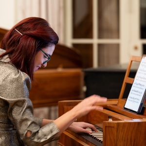 Patricia García Gil Named 2025-26 Early Music Seattle Emerging Artist Photo