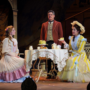 Photos: THE IMPORTANCE OF BEING EARNEST Now Playing At Westport Country Playhouse Photo