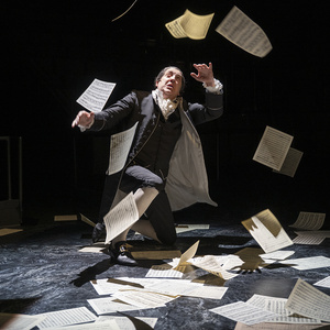 Photos: AMADEUS At Steppenwolf Theatre Company Photo