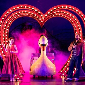 Phelim McDermott's Production of Mozart's COSI FAN TUTTE Returns to ENO Photo