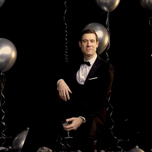 Photos: BEAUTIFUL LITTLE FOOL Artwork Photo