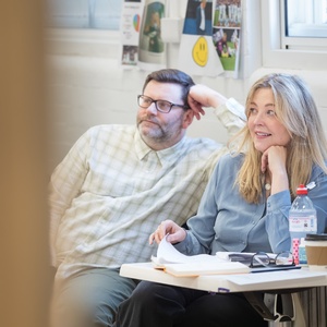 Photos: Clive Owen and Saskia Reeves in Rehearsal For END Photo