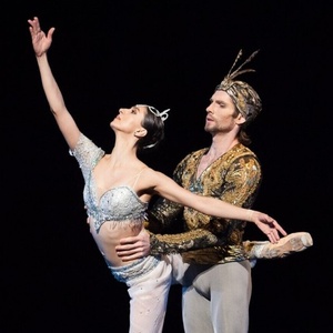 BAJADERA is Now Playing at Teatr Wielki Photo