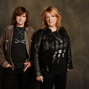 Indigo Girls Come to SERVPRO After Hours Concerts at The Innsbrook Pavilion Photo