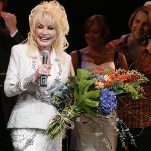 Dolly Parton’s THREADS to Team Up With Nashville Symphony For Limited Summer Series Photo