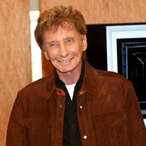 Barry Manilow Announces 2024 Winners Of The Manilow Music Project Award In New York C Video