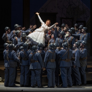 Photos: First Look at DAUGHTER OF THE REGIMENT at Lyric Opera of Chicago Photo