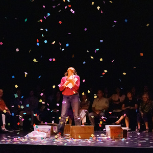 Photos: Mariska Hargitay Performs EVERY BRILLIANT THING at TheatreWorks Silicon Valle Photo