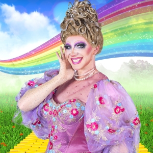 RUPAUL'S DRAG RACE Star Copper Topp Joins THE WIZARD OF OZ Pantomime Photo