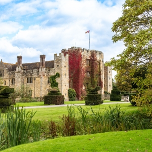 World Premiere of ANNE BOLEYN THE MUSICAL Comes to the Grounds of Hever Castle in 2025 Photo